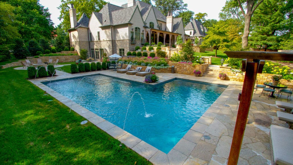 Geometric Pools - St. Louis' Premier Pool Company